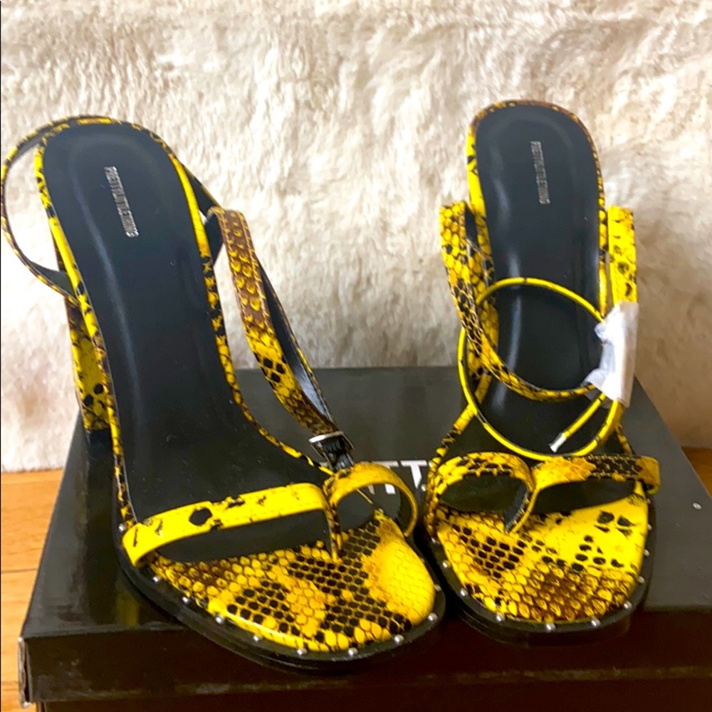 Pretty little things yellow snakeskin heels size 7